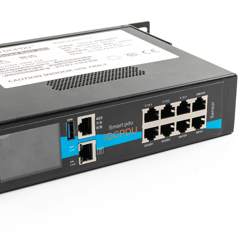 8-uttag horisontell TCP/IP-sensorbrytare eco Smart Rack Pdu 1U